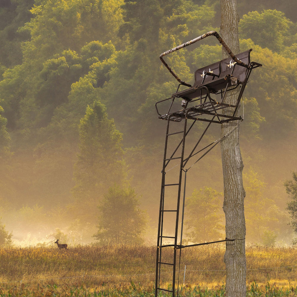 Hunting Deer Ladder Stand 20 ft with Blind Kit D4055