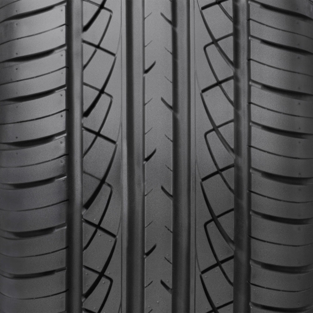 235/40ZR18 95Y XL Tire K959856
